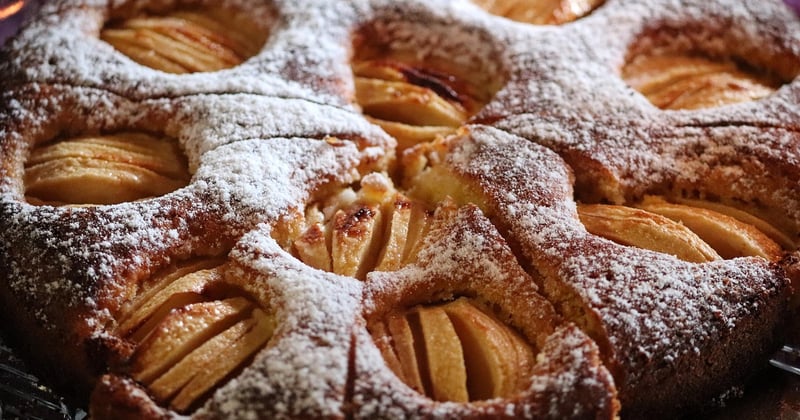 Versunkener Apfelkuchen: Saftig, einfach und unwiderstehlich lecker