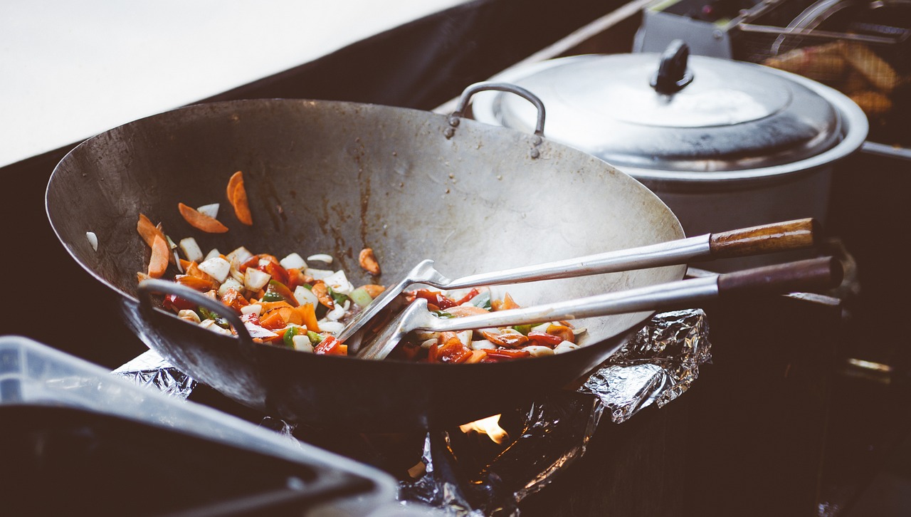 entdecken sie die grundlagen des kochens mit unseren praktischen tipps und rezepten. perfekt für anfänger, die ihre kochkünste verbessern und köstliche gerichte zaubern möchten.