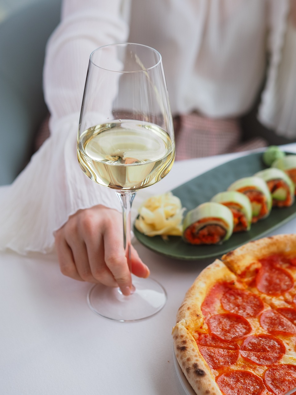 entdecken sie die vielfältige welt der asiatischen küche! von aromatischen currys bis zu frischen sushi, genießen sie authentische aromen und exquisite gerichte aus verschiedenen asiatischen ländern. bereiten sie sich auf eine kulinarische reise vor, die ihre sinne verzaubert.